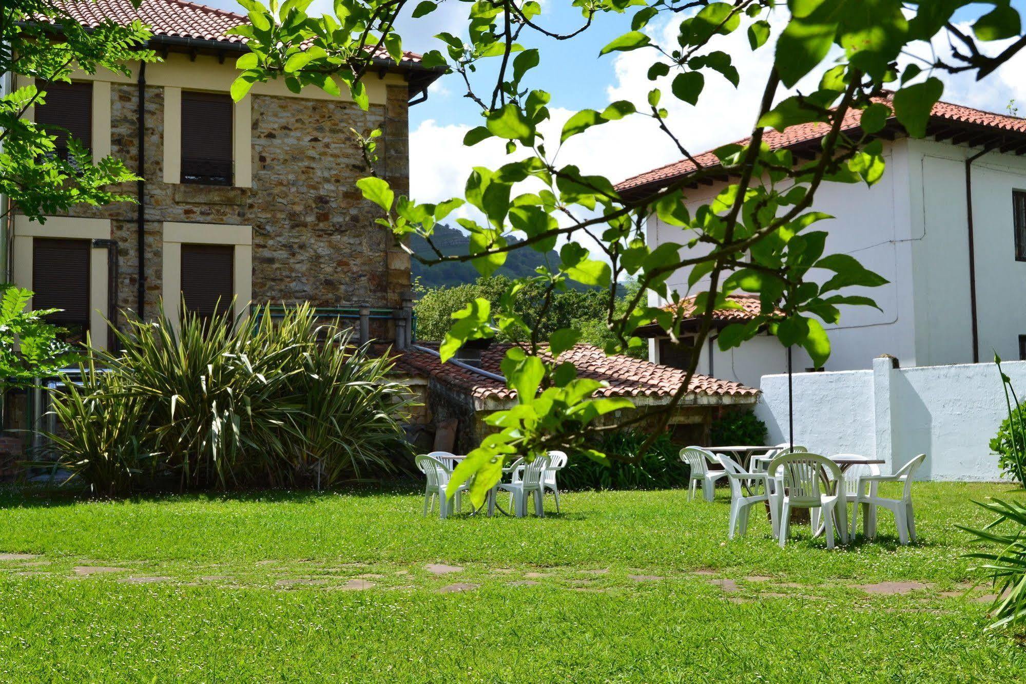 Hotel Termas De Liérganes Exterior foto